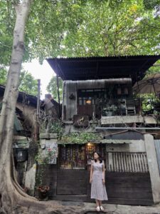 lonewolf cafe